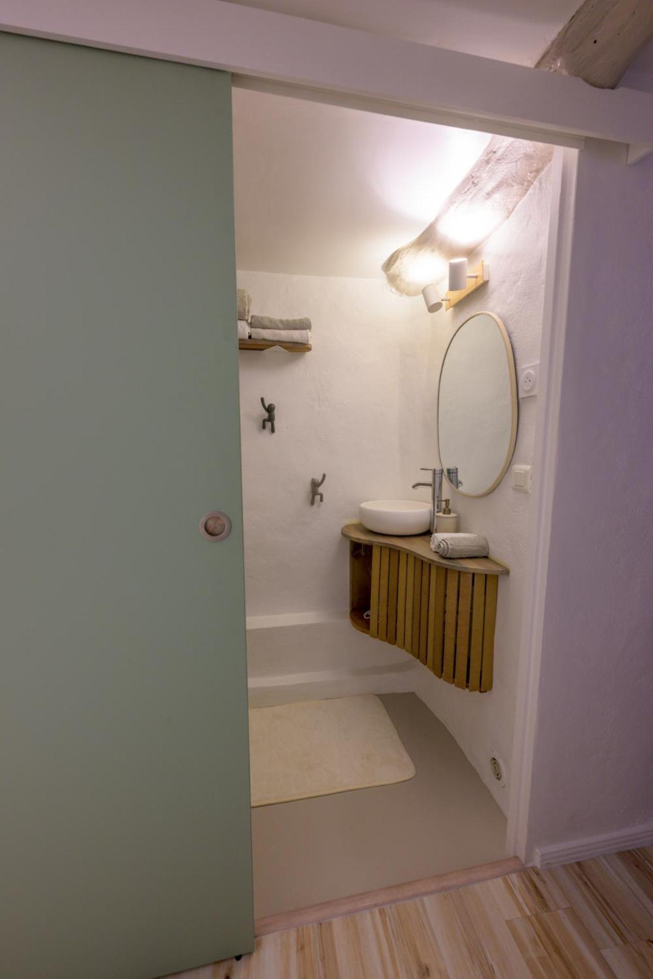 Cosy Flat In The Heart Of Valbonne Village Екстер'єр фото