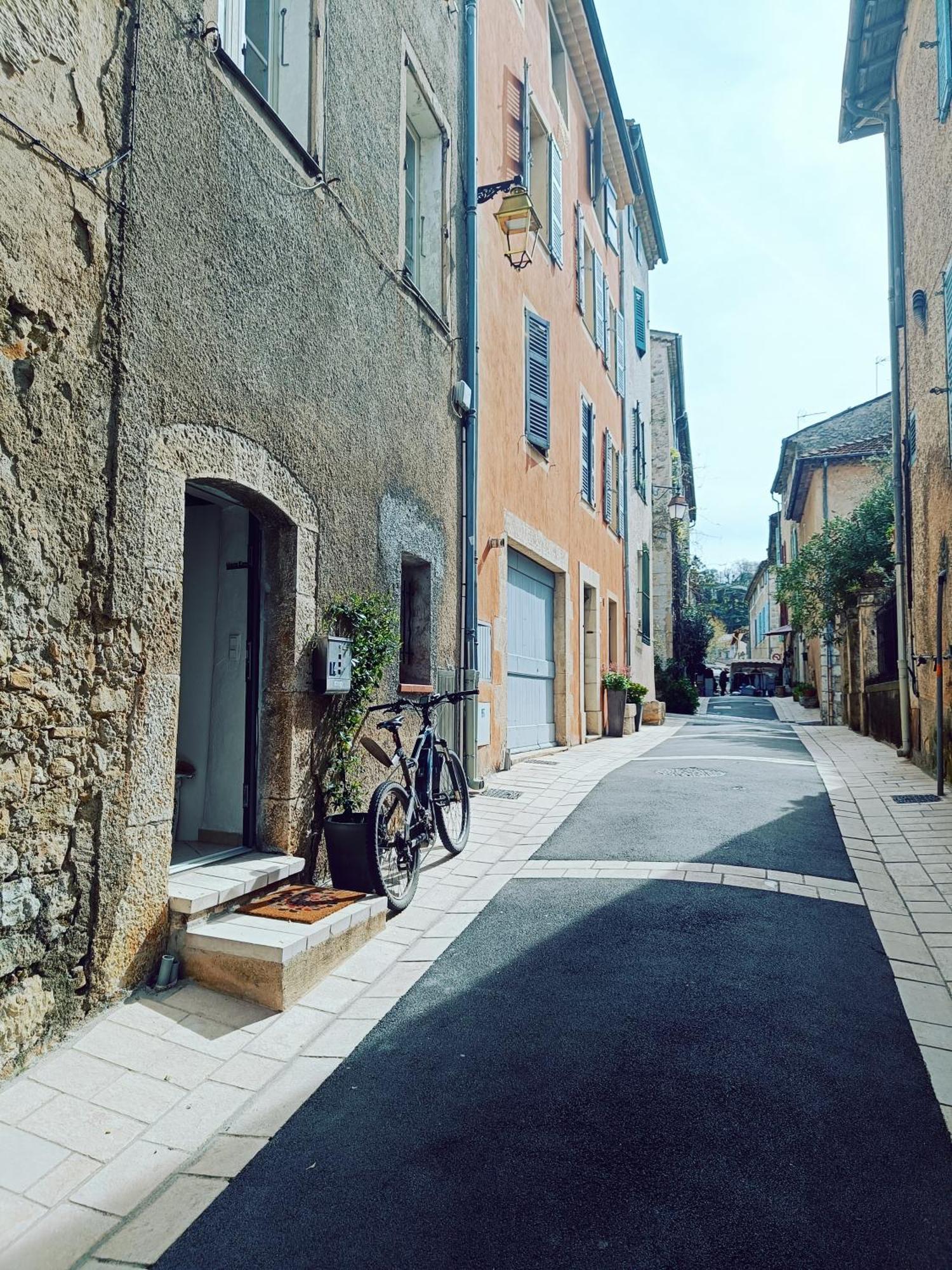 Cosy Flat In The Heart Of Valbonne Village Екстер'єр фото